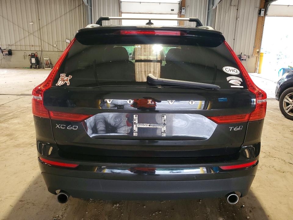 صورة رقم 6 من المزاد - 2018 VOLVO XC60 مع VIN LYVA22RK3JB073107