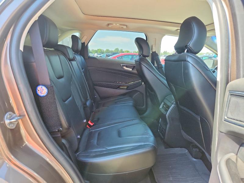 Photo 11 from auction – 2019 FORD EDGE with VIN 2FMPK4K95KBB34852