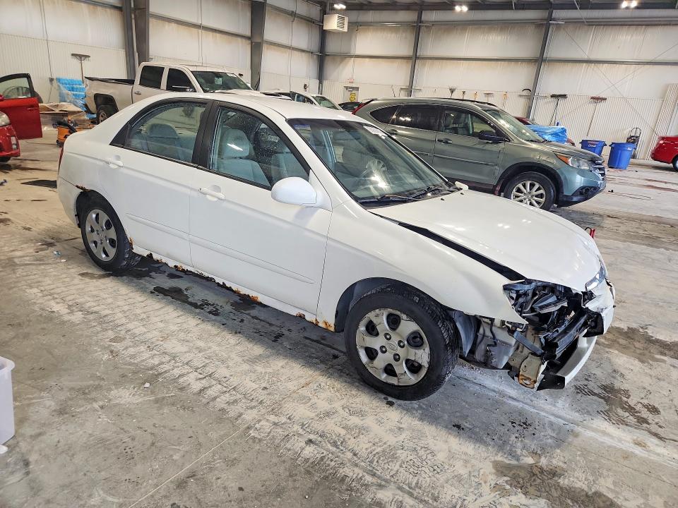 Photo 4 from auction – 2006 KIA SPECTRA with VIN KNAFE121465348657