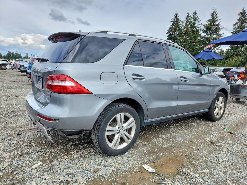 Photo 3 from auction – 2013 MERCEDES-BENZ ML with VIN 4JGDA2EB1DA255854