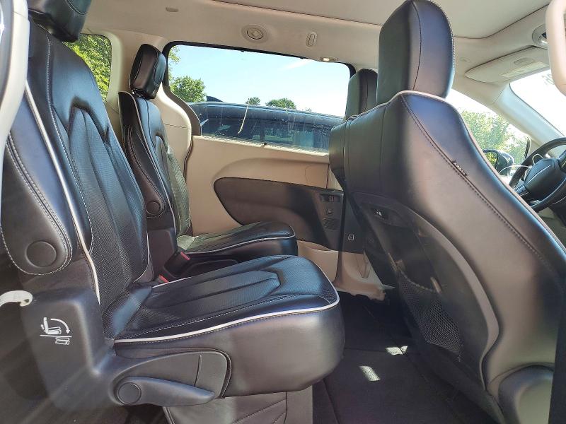 Photo 11 from auction – 2023 CHRYSLER PACIFICA with VIN 2C4RC1GG7PR515360