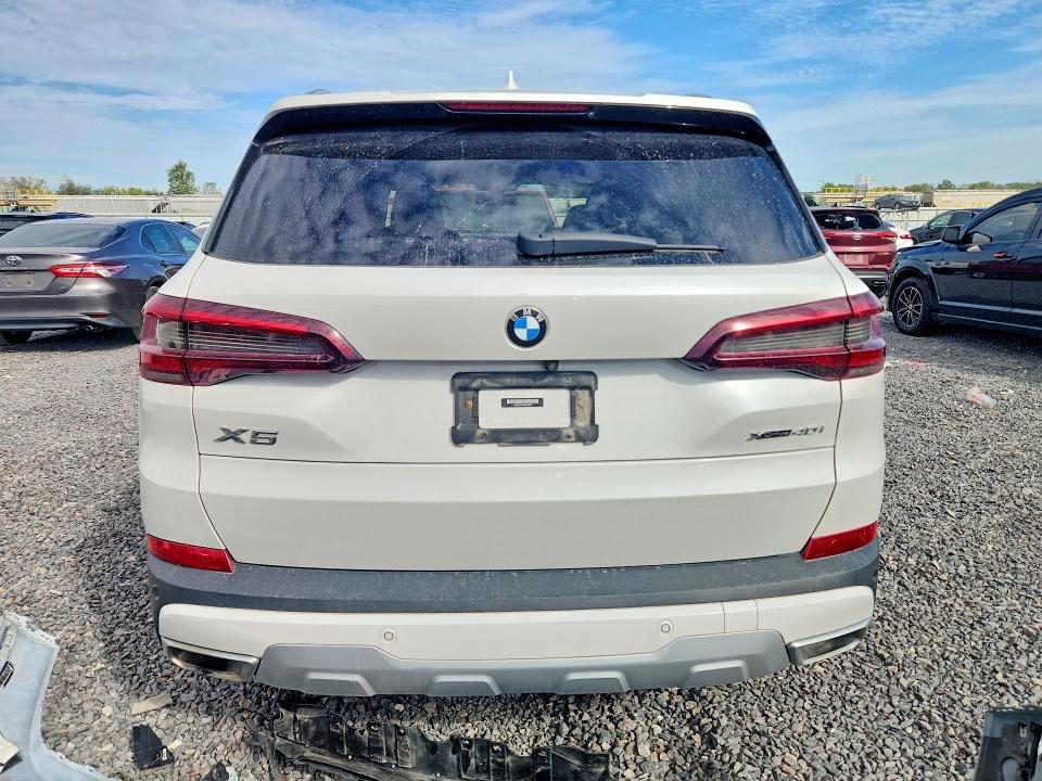 Photo 6 from auction – 2021 BMW X4 4D 4WD with VIN 5UXCR6C00M9E36027