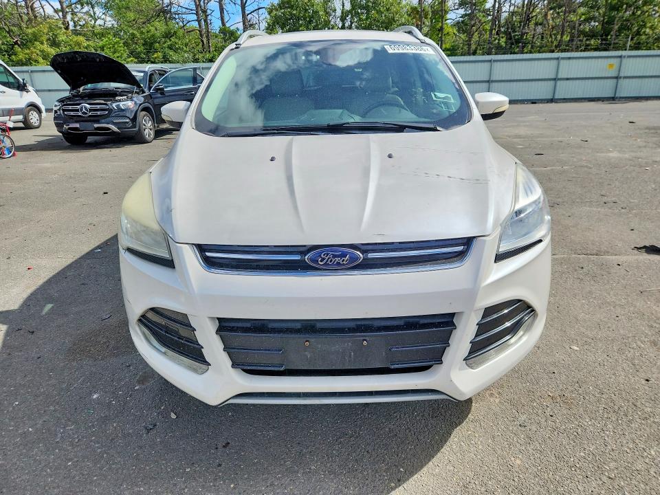 Photo 5 from auction – 2014 FORD ESCAPE with VIN 1FMCU9J96EUB52721