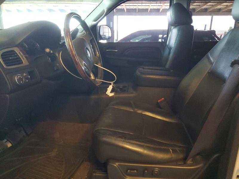 Photo 7 from auction – 2012 GMC YUKON with VIN 1GKS2EEF1CR271893
