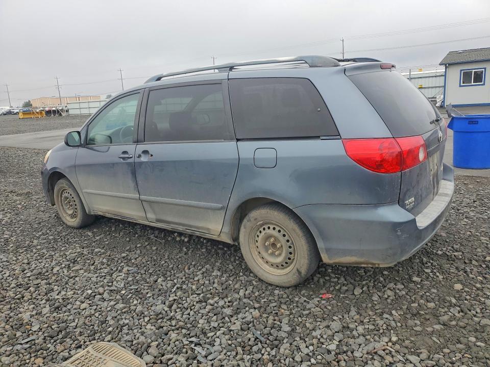 Photo 2 from auction – 2006 TOYOTA SIENNA with VIN 5TDZA23C66S548810