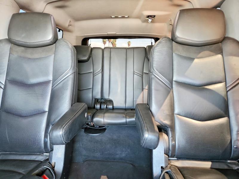 Photo 10 from auction – 2015 CADILLAC ESCALADE with VIN 1GYS3HKJ8FR224099