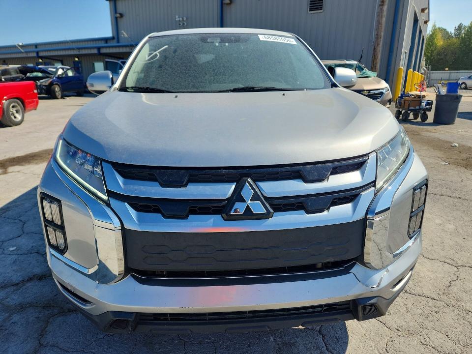 Photo 5 from auction – 2021 MITSUBISHI MPV with VIN JA4APVAU5MU025953