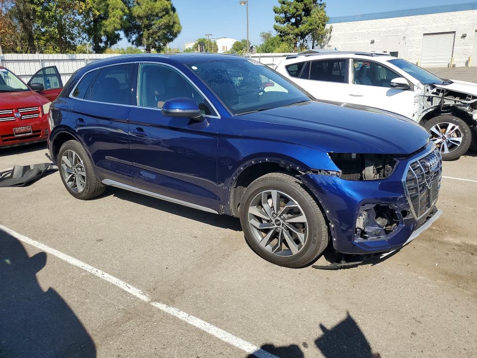 Photo 4 from auction – 2021 AUDI Q5 with VIN WA1BAAFY4M2008518