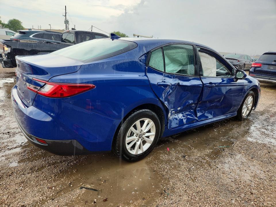 Photo 3 from auction – 2025 TOYOTA CAMRY with VIN 4T1DAACK2SU177304