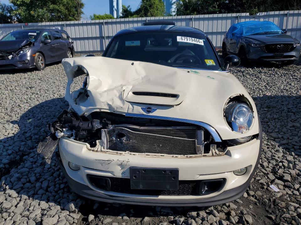 Photo 5 from auction – 2013 MINI COOPER COUPE with VIN WMWSX3C54DT409018