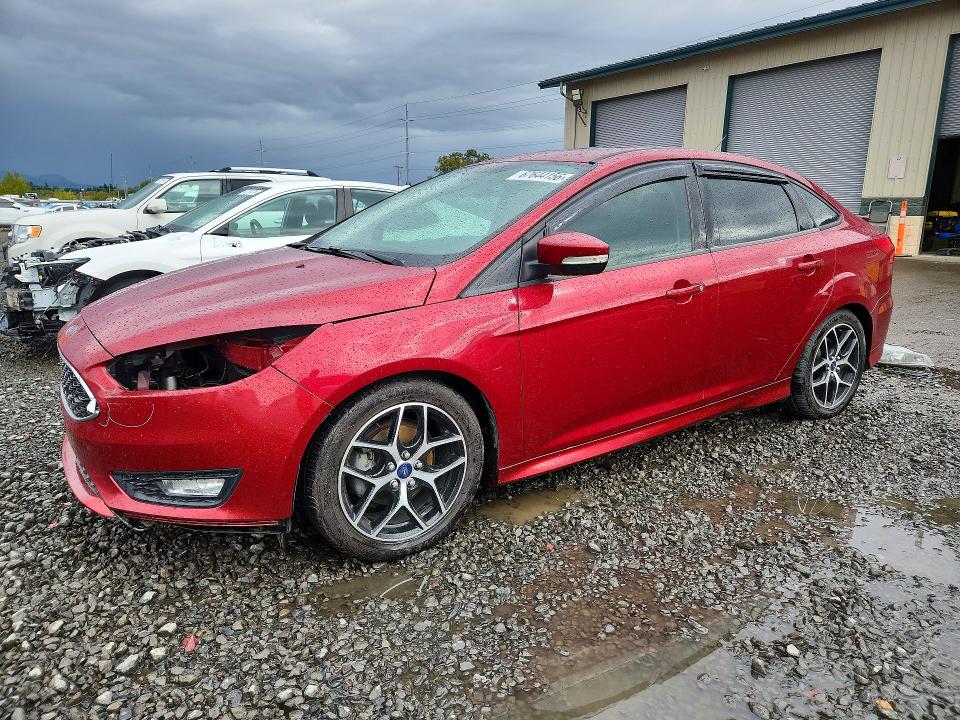 Снимка 1 от търг – 2015 FORD FOCUS с VIN 1FADP3F2XFL369713