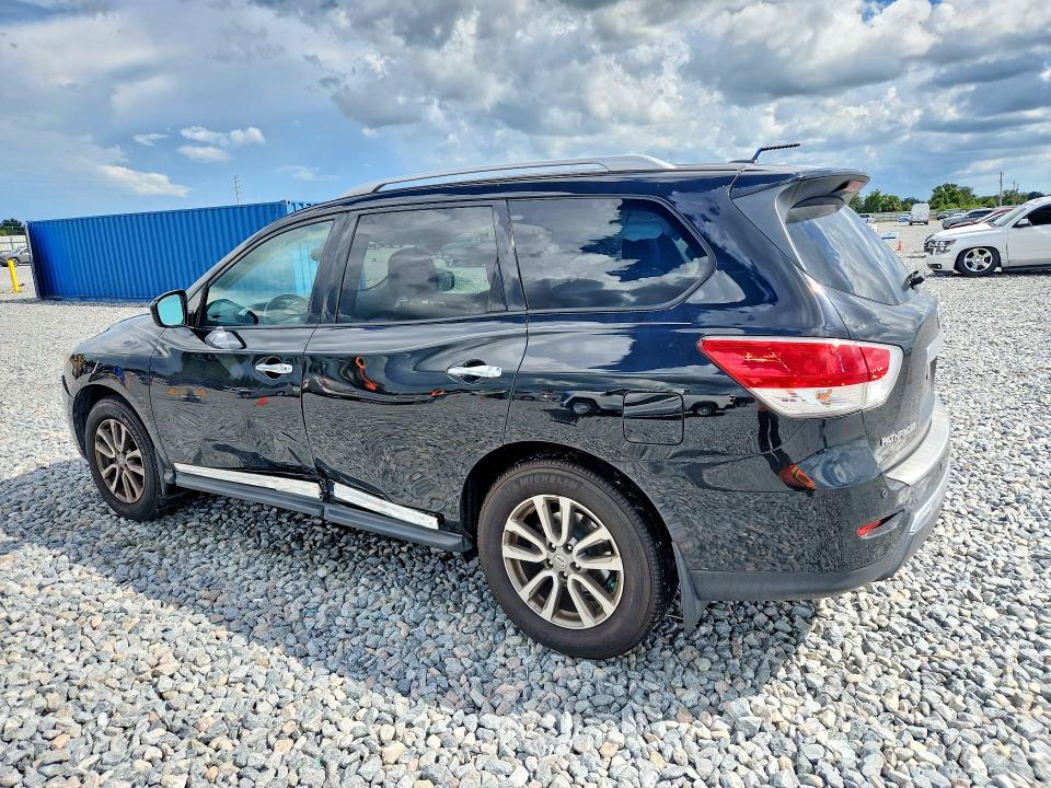 Photo 2 from auction – 2016 NISSAN PATHFINDER with VIN 5N1AR2MN7GC658351