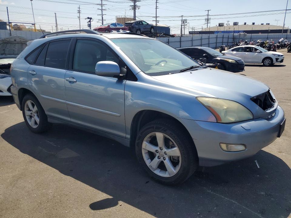 Photo 4 from auction – 2004 LEXUS RX with VIN JTJHA31U640033395