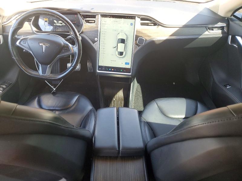 Photo 8 from auction – 2015 TESLA MODEL S with VIN 5YJSA1S27FF088047