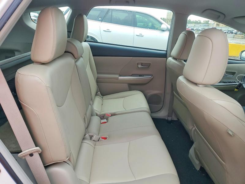 Photo 10 from auction – 2013 TOYOTA PRIUS V with VIN JTDZN3EU7D3191233