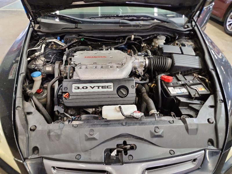 Photo 11 from auction – 2004 HONDA ACCORD with VIN 1HGCM66594A045236