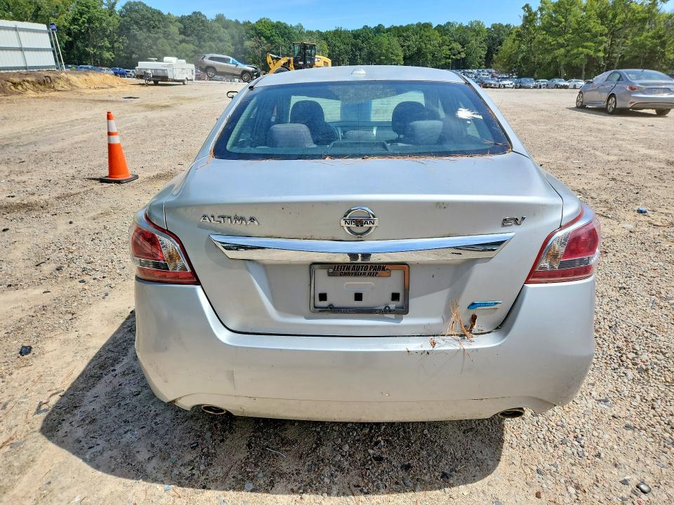 Photo 6 from auction – 2013 NISSAN ALTIMA with VIN 1N4AL3AP9DN441228