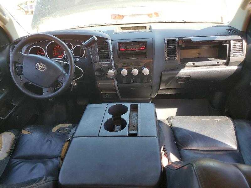 Photo 8 from auction – 2010 TOYOTA TUNDRA with VIN 5TFRM5F11AX018752
