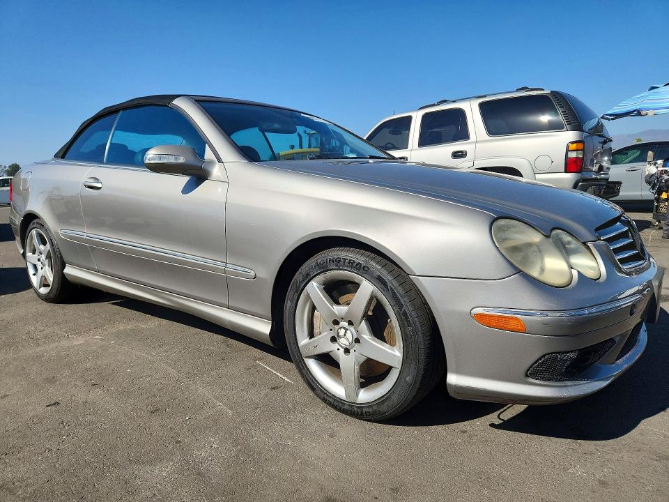 Photo 4 from auction – 2005 MERCEDES-BENZ CLK with VIN WDBTK75J85F144013
