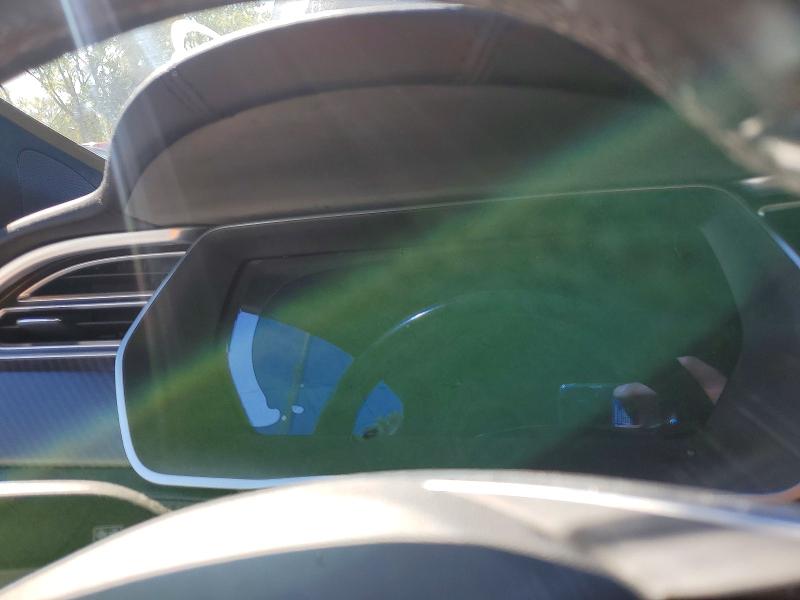 Foto 9 de la subasta – 2016 TESLA MODEL S con VIN 5YJSA1E26GF152544