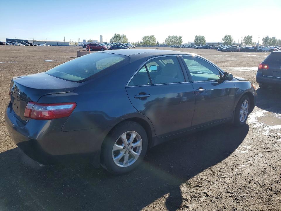 Photo 3 from auction – 2007 TOYOTA CAMRY with VIN 4T1BK46K47U013898
