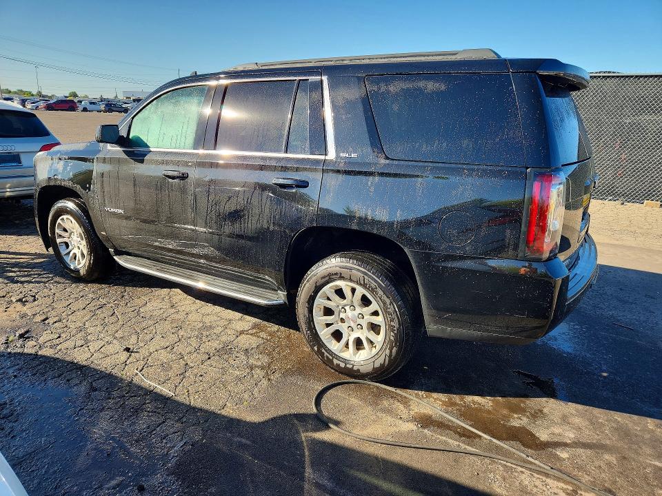 Photo 2 from auction – 2017 GMC YUKON with VIN 1GKS2AKC6HR322976