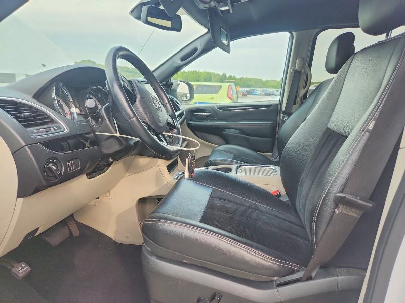 Снимка 7 от търг – 2018 DODGE GRAND CARAVAN с VIN 2C4RDGCG0JR325171