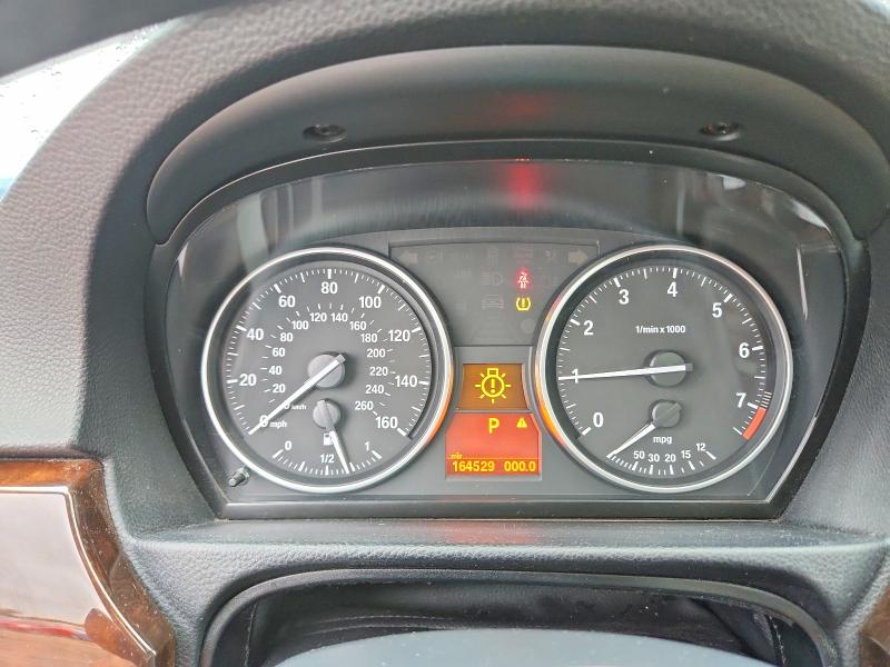 Photo 9 from auction – 2011 BMW 328 with VIN WBAPK7G56BNN69716