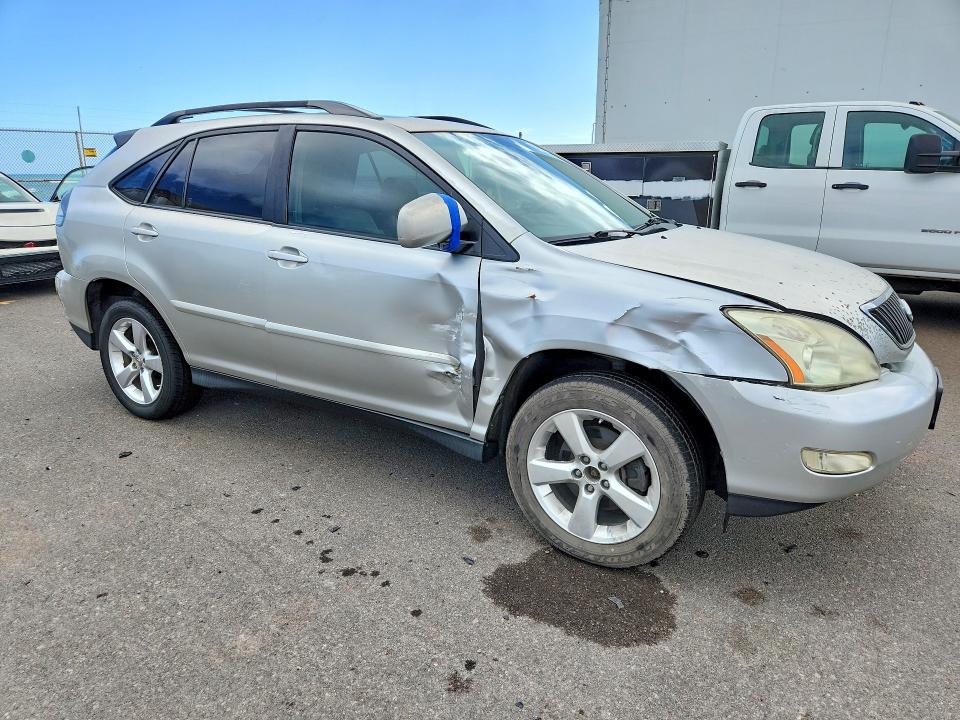 Photo 4 from auction – 2007 LEXUS RX with VIN JTJGK31U970008021