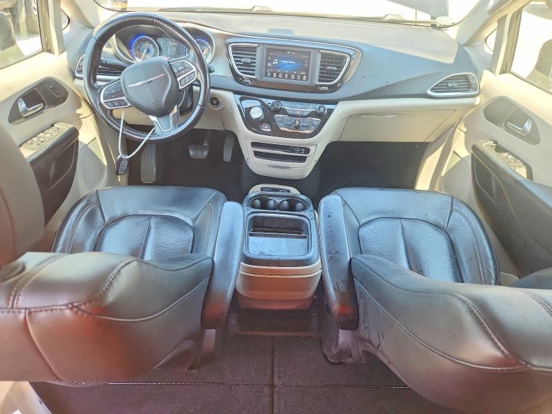 Photo 8 from auction – 2020 CHRYSLER PACIFICA with VIN 2C4RC1BG9LR264150