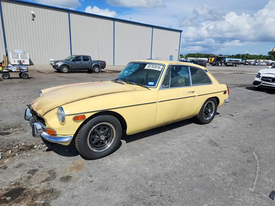 Photo 1 from auction – 1974 MG MGB GT with VIN GHD5UE333476G