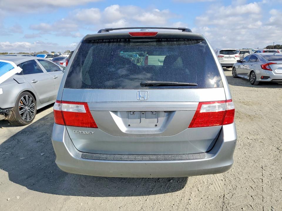 Photo 6 from auction – 2007 HONDA ODYSSEY with VIN 5FNRL38747B075507