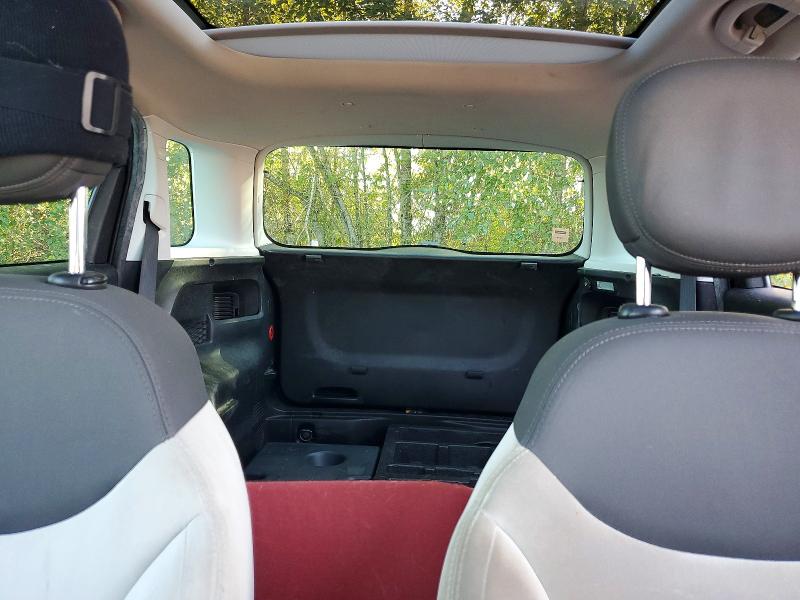 Photo 10 from auction – 2014 FIAT 500L with VIN ZFBCFABH7EZ003682