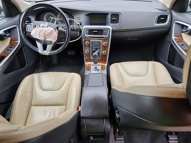Photo 8 from auction – 2012 VOLVO S60 with VIN YV1622FS7C2044704
