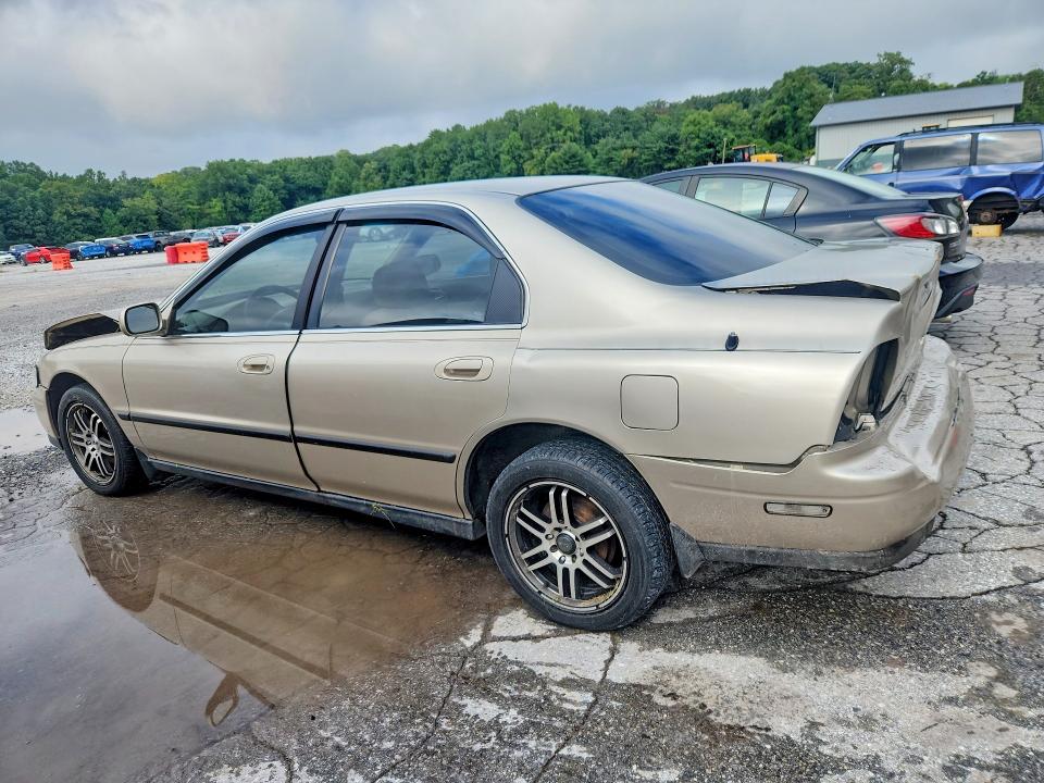 Photo 2 from auction – 1995 HONDA ACCORD with VIN 1HGCD5632SA158094