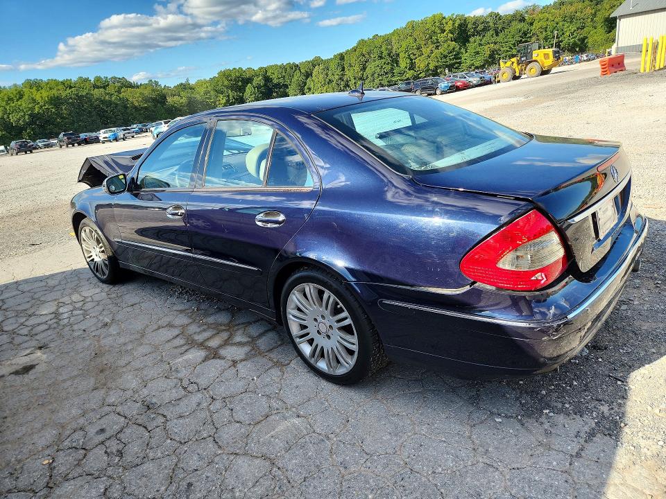 Photo 2 from auction – 2008 MERCEDES-BENZ E with VIN WDBUF87X38B196208