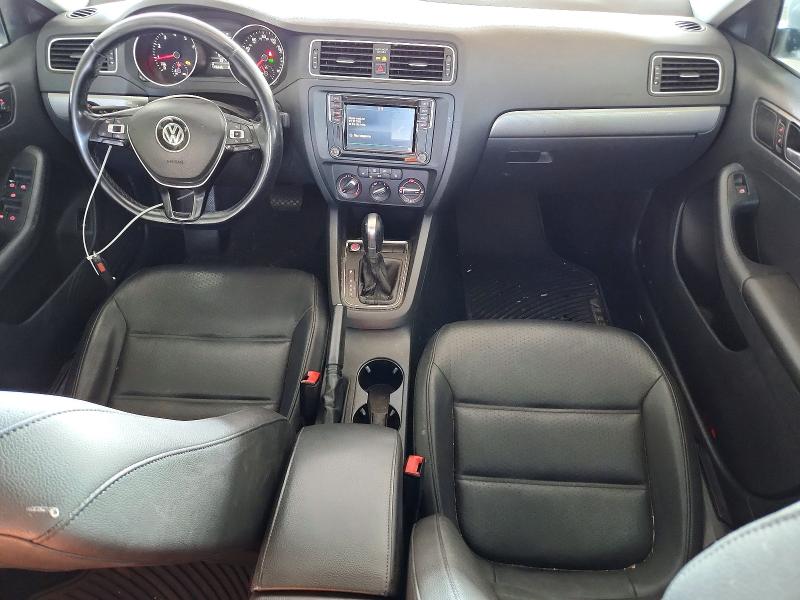 Photo 8 from auction – 2017 VOLKSWAGEN JETTA with VIN 3VWDB7AJ7HM355085
