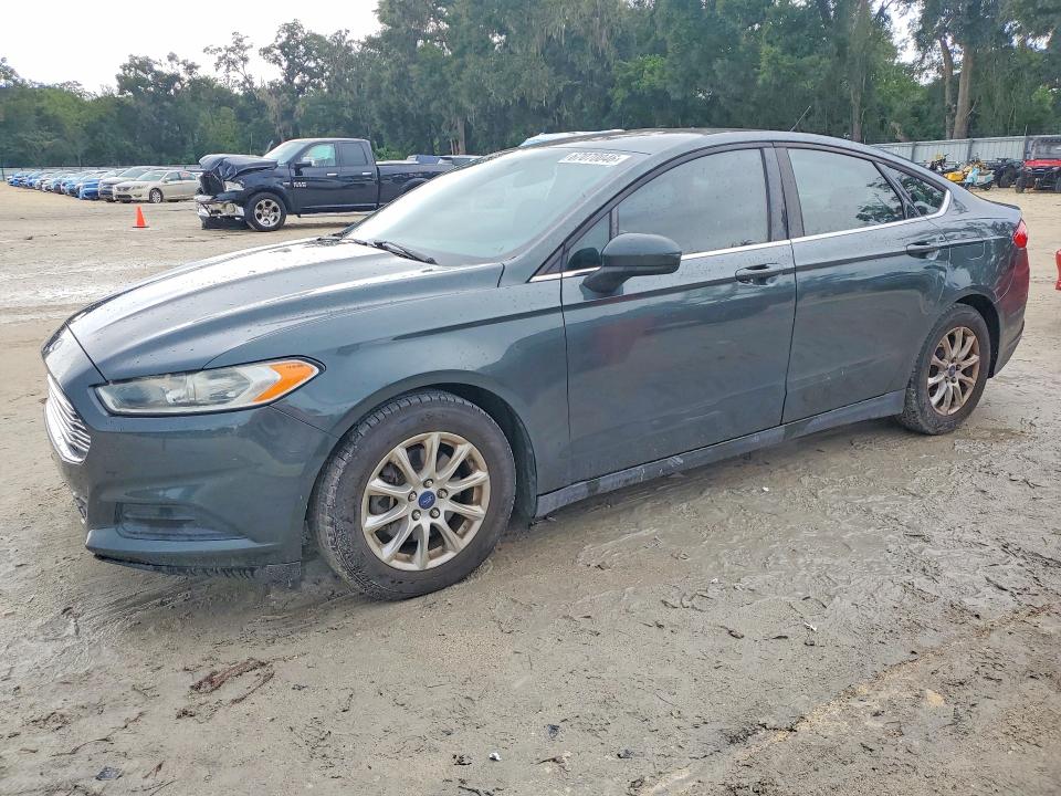 FORD FUSION 2015 with VIN 3FA6P0G70FR235893 - Photo from auction