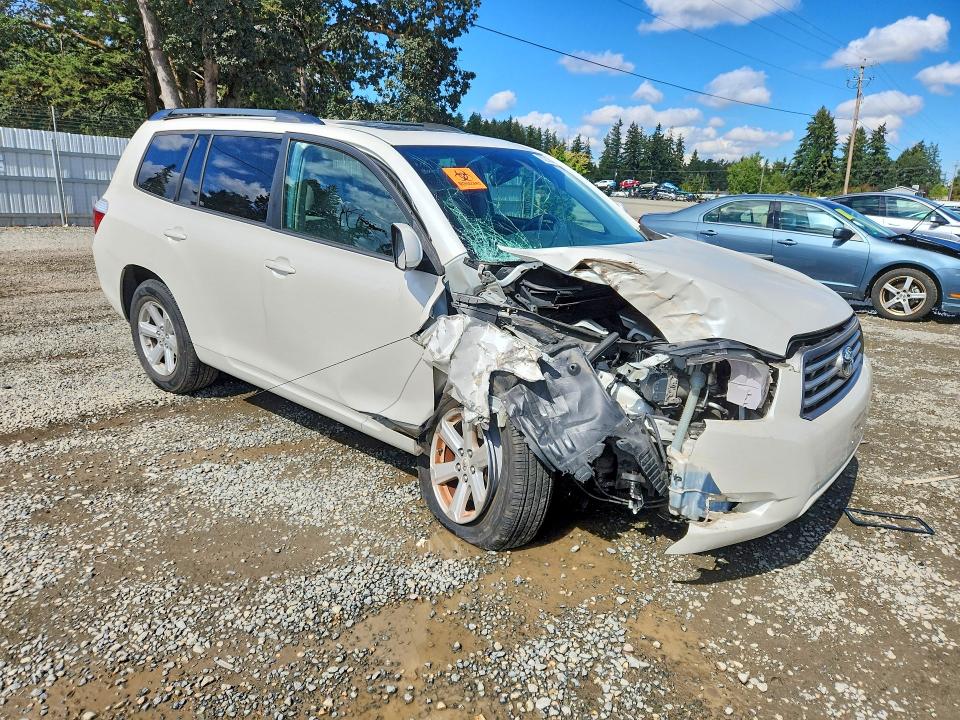 Photo 4 from auction – 2010 TOYOTA HIGHLANDER with VIN 5TDBK3EH4AS026232
