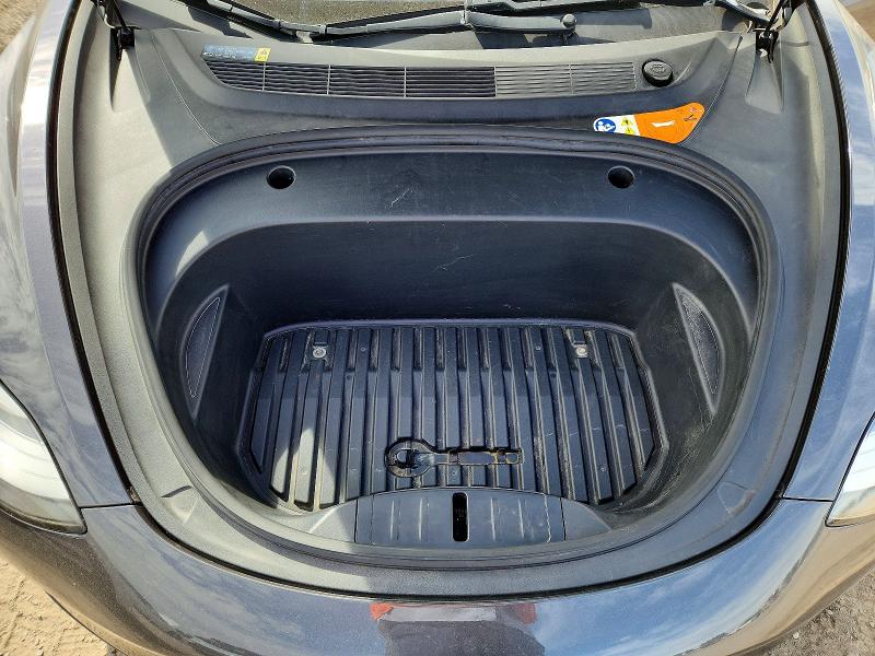 Zdjęcie 11 z aukcji – 2018 TESLA MODEL 3 z VIN 5YJ3E1EA6JF025770