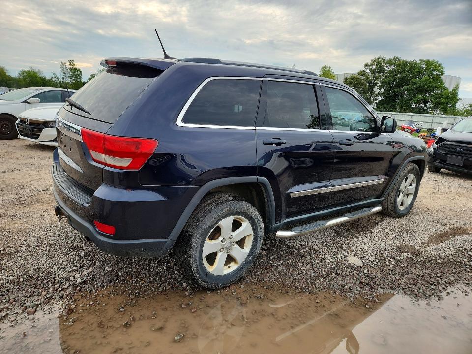 Photo 3 from auction – 2011 JEEP GRAND CHEROKEE with VIN 1J4RR4GG0BC511503