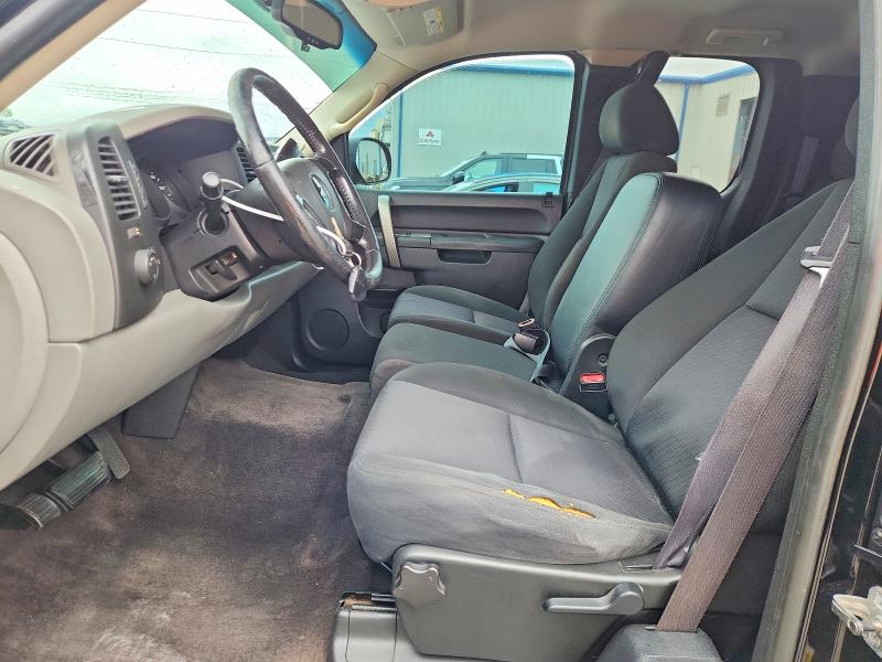Photo 7 from auction – 2011 CHEVROLET SILVERADO with VIN 1GCRCREA4BZ342540