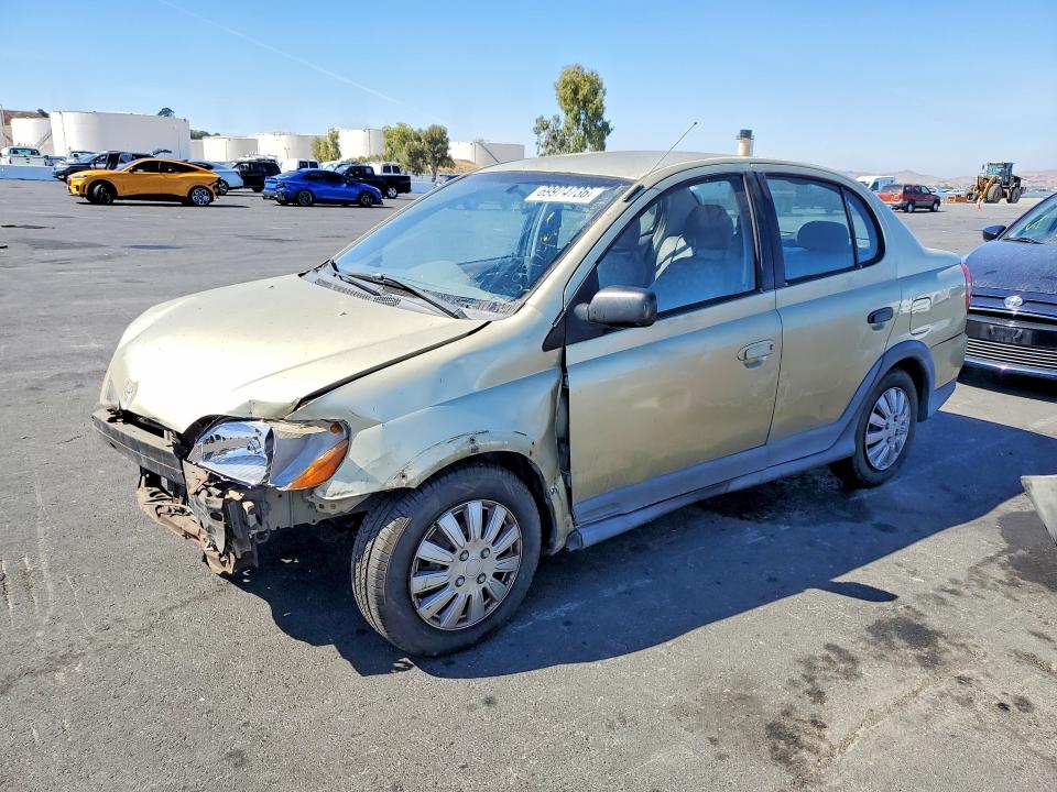 TOYOTA ECHO 2002 con VIN JTDBT123420219897 - Foto de la subasta