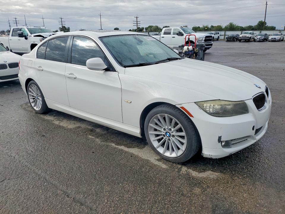 Photo 4 from auction – 2011 BMW 335 with VIN WBAPN7C55BA949814