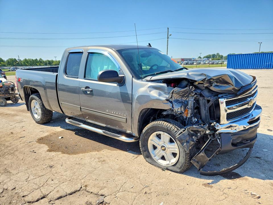Photo 4 from auction – 2011 CHEVROLET SILVERADO with VIN 1GCRKSE36BZ436821