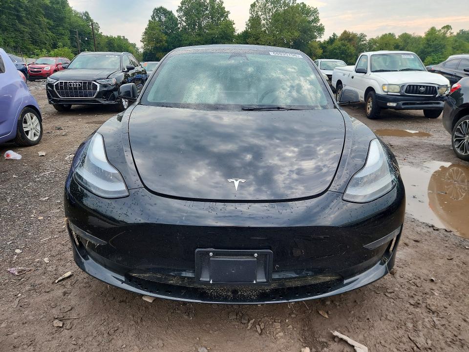 Photo 5 from auction – 2023 TESLA MODEL 3 with VIN 5YJ3E1EA1PF680833