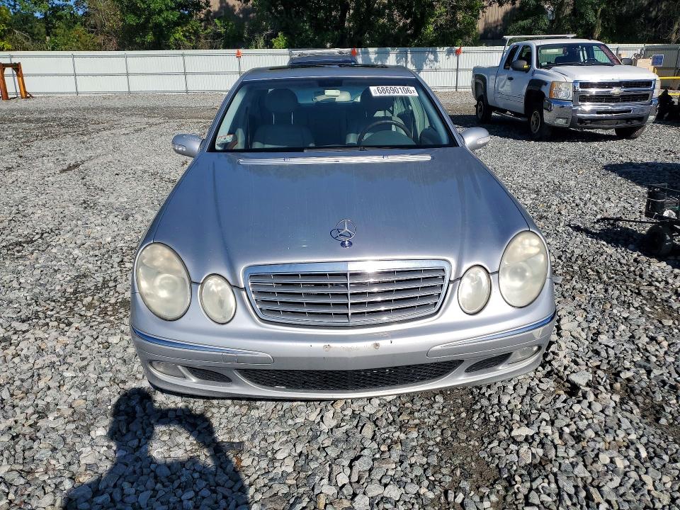 Photo 5 from auction – 2005 MERCEDES-BENZ E with VIN WDBUF82J45X174591