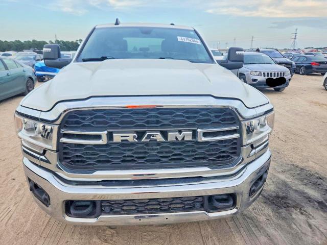Zdjęcie 5 z aukcji – 2023 RAM 2500 z VIN 3C6UR5HJ4PG611826