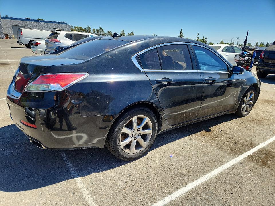 Zdjęcie 3 z aukcji – 2012 ACURA TL z VIN 19UUA8F20CA012753