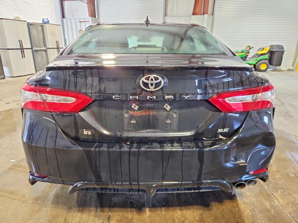 Photo 6 from auction – 2020 TOYOTA CAMRY with VIN 4T1G11AK0LU355860